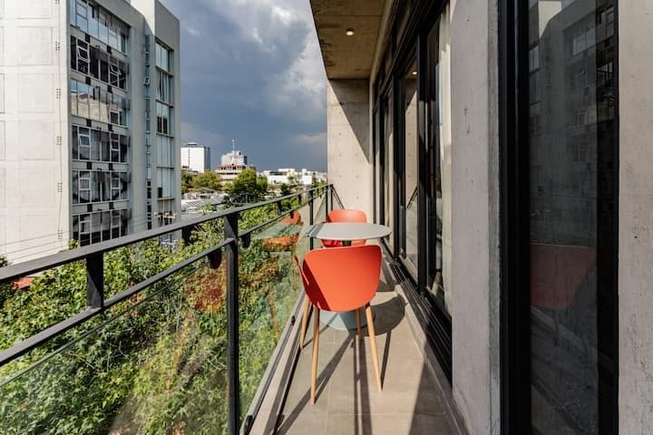 Create captions for each image provided in the spreadsheet. Write the captions in exact order of the rows, starting from Row , column B and continuing to the last row. Ensure that each image has a corresponding caption, and maintain the order from le